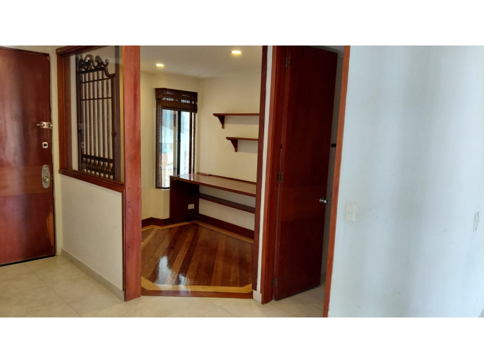 Apartamento en venta en Chicó Navarra, Bogotá · foto 12 de 24