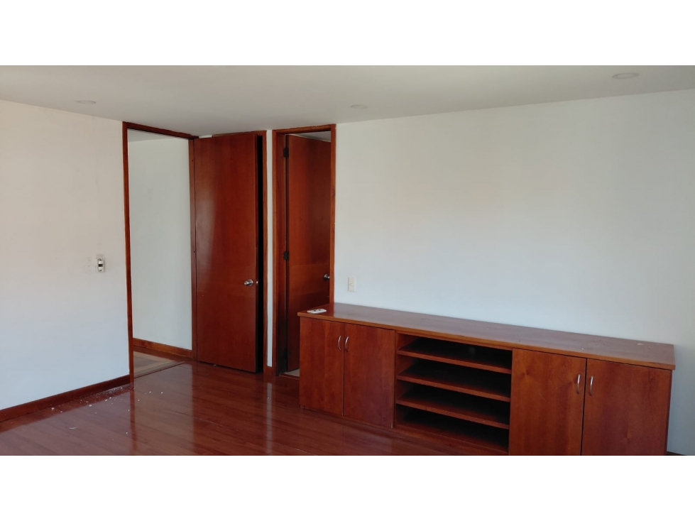 Apartamento en venta en Chicó Navarra, Bogotá · foto 16 de 24