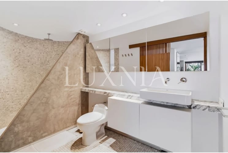 Apartamento de 2 alcobas en venta en Los Rosales, Bogotá, 152 m² · foto 17 de 24
