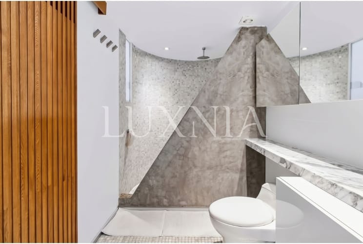 Apartamento de 2 alcobas en venta en Los Rosales, Bogotá, 152 m² · foto 16 de 24