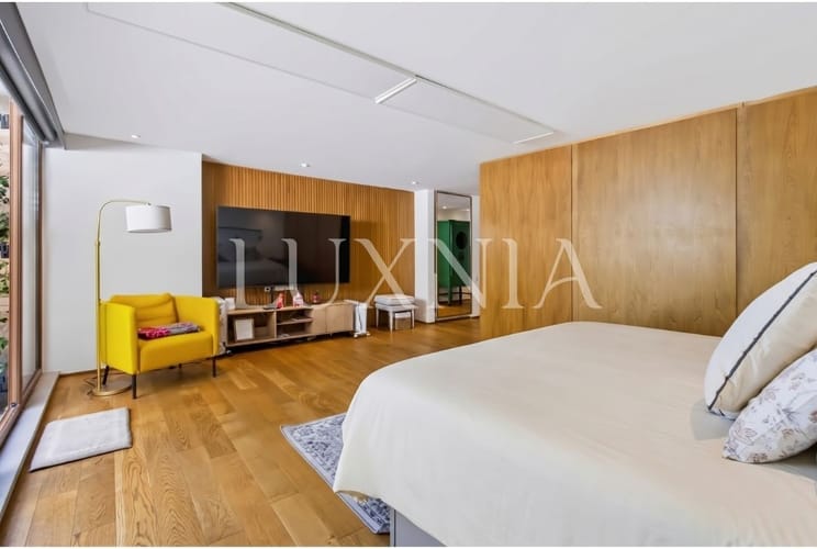 Apartamento de 2 alcobas en venta en Los Rosales, Bogotá, 152 m² · foto 14 de 24