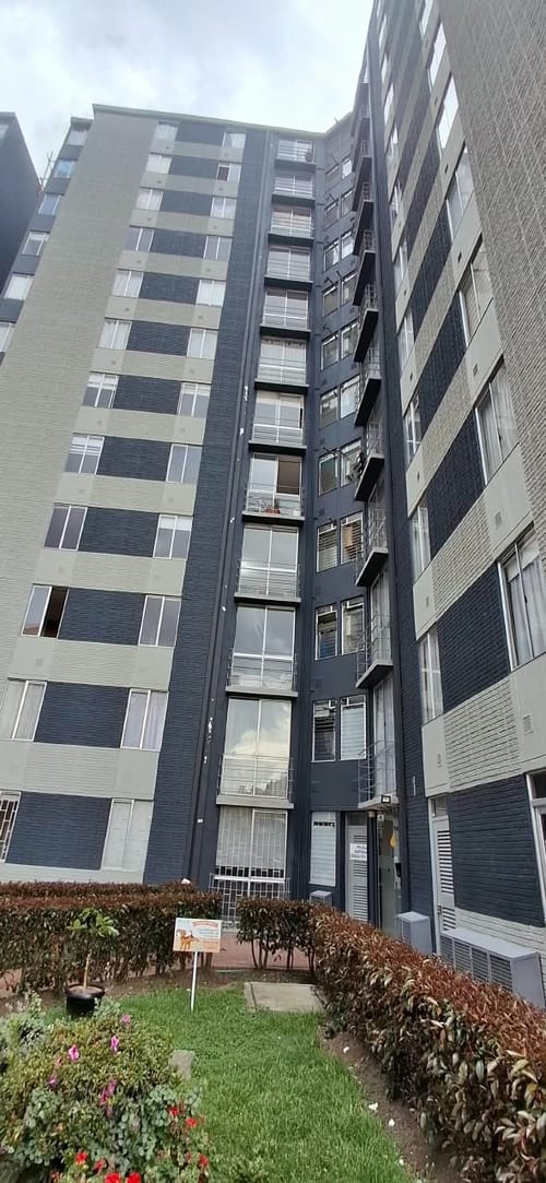 Apartamento en venta en Gilmar, Bogotá · foto 2 de 18
