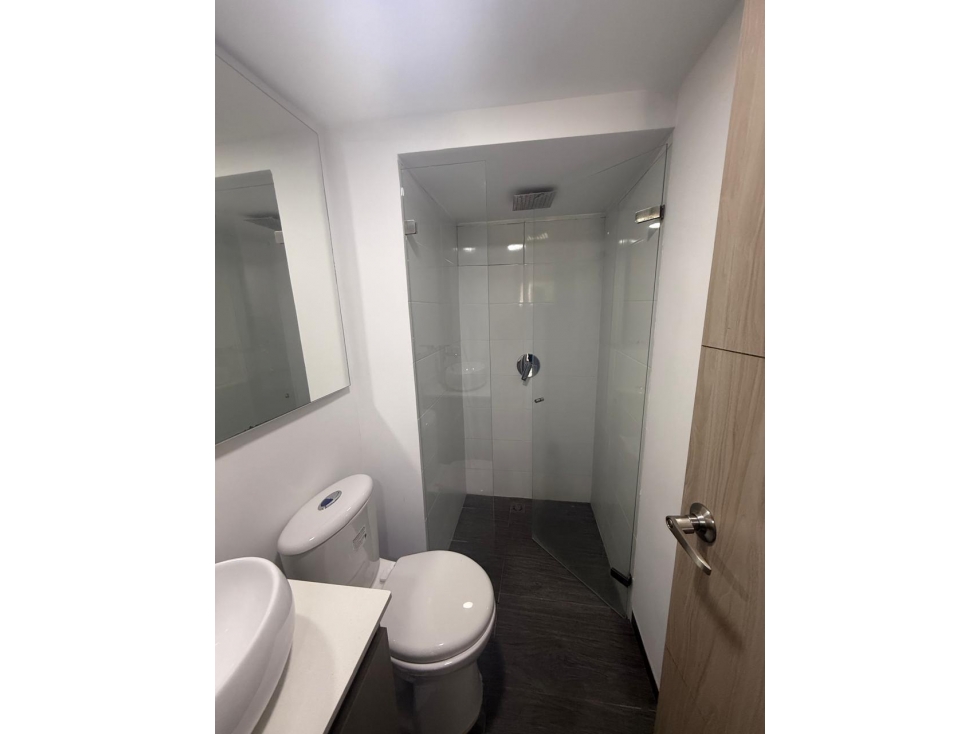Apartamento en venta en La Almeria, Medellín · foto 7 de 11