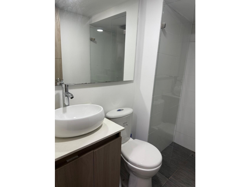 Apartamento en venta en La Almeria, Medellín · foto 8 de 11