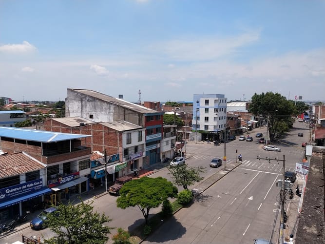Edificio en venta en Junin, Cali, 368 m² · foto 3 de 12
