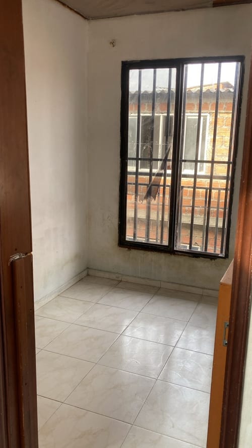 Apartamento en venta en Alirio Mora Beltran, Cali · foto 5 de 9