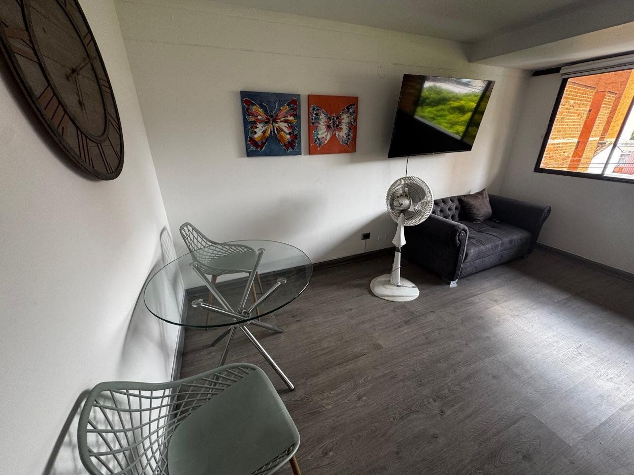 1BR Apartment in Laureles (55 m²) - 3