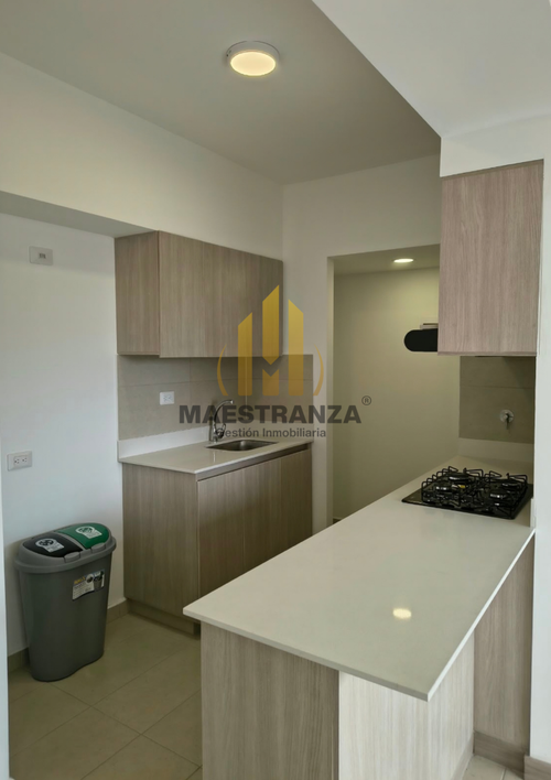 Apartamento de 2 alcobas en venta en Llano Grande, Rionegro, 68 m² · foto 3 de 13