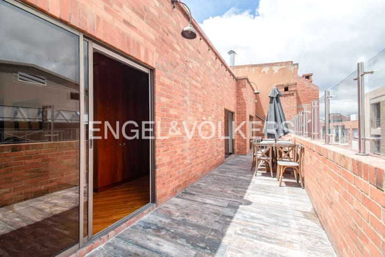 Apartamento de 4 alcobas en venta en Santa Barbara Central, Bogotá, 233 m² · foto 18 de 18