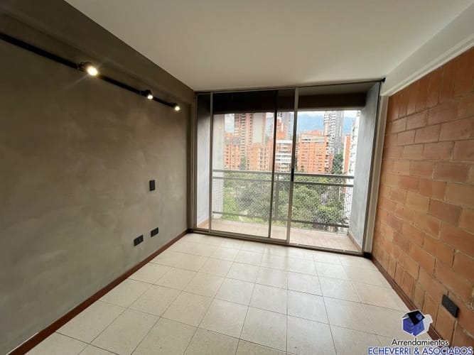 Apartamento en venta en Santa Maria De Los Angeles, Medellín · foto 2 de 11