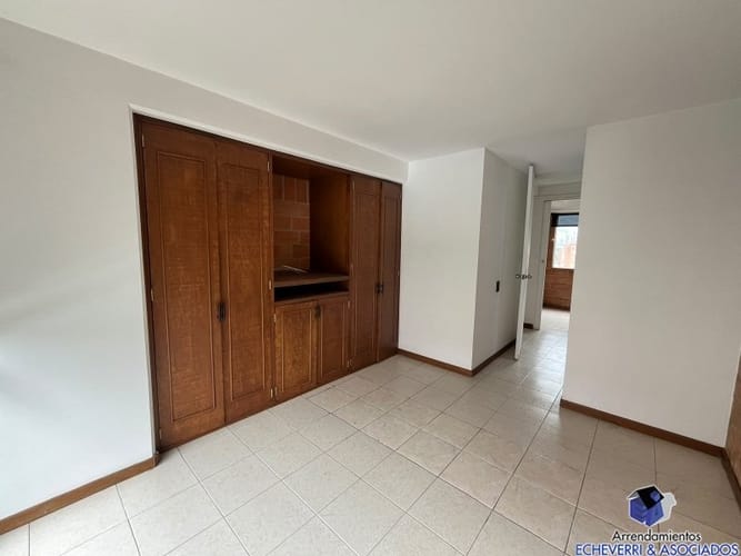 Apartamento en venta en Santa Maria De Los Angeles, Medellín · foto 3 de 11