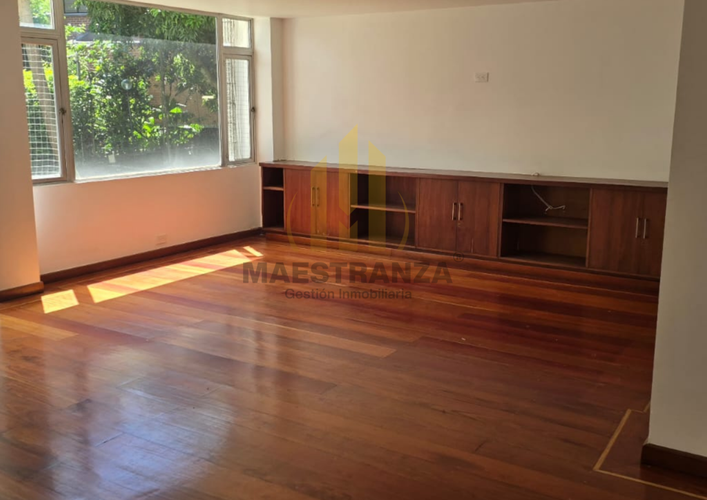 Apartamento de 3 alcobas en venta en Alejandría, Medellín, 230 m² · foto 6 de 19