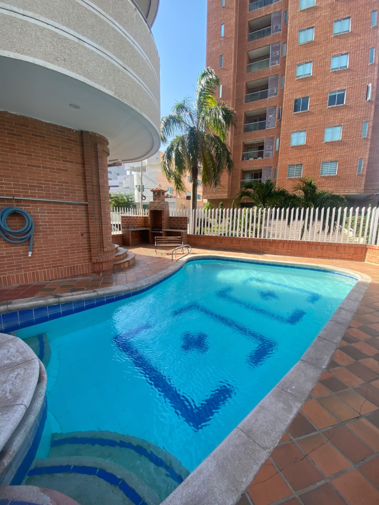 Apartamento en venta en Altos De Riomar, Barranquilla · foto 3 de 16