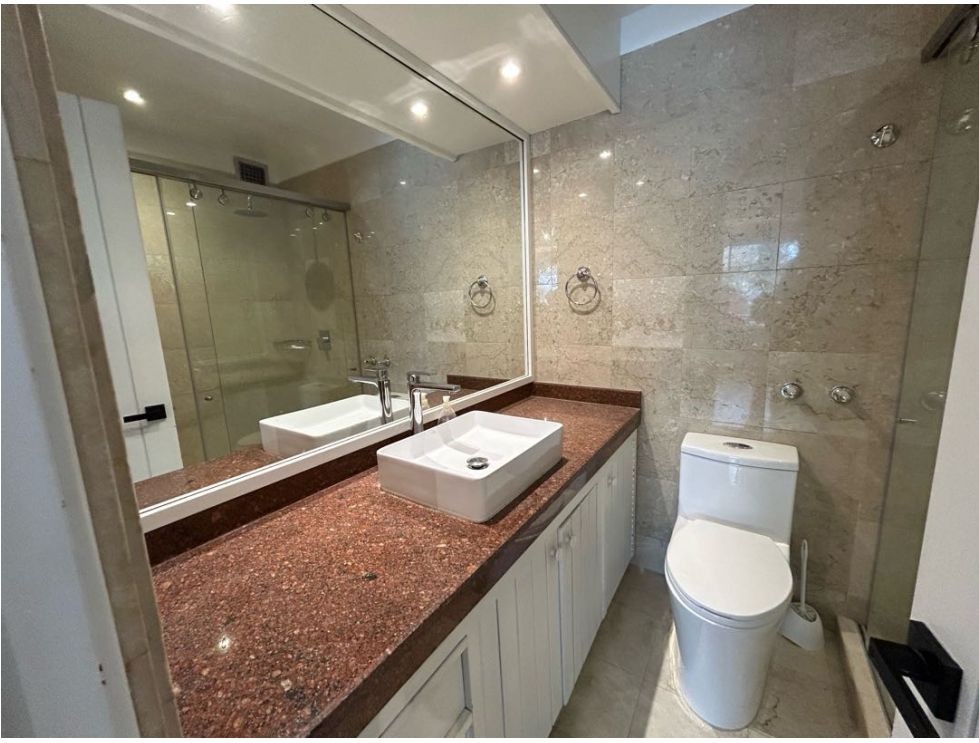 Apartamento en arriendo en Centro Comercial Andino, Bogotá · foto 13 de 17