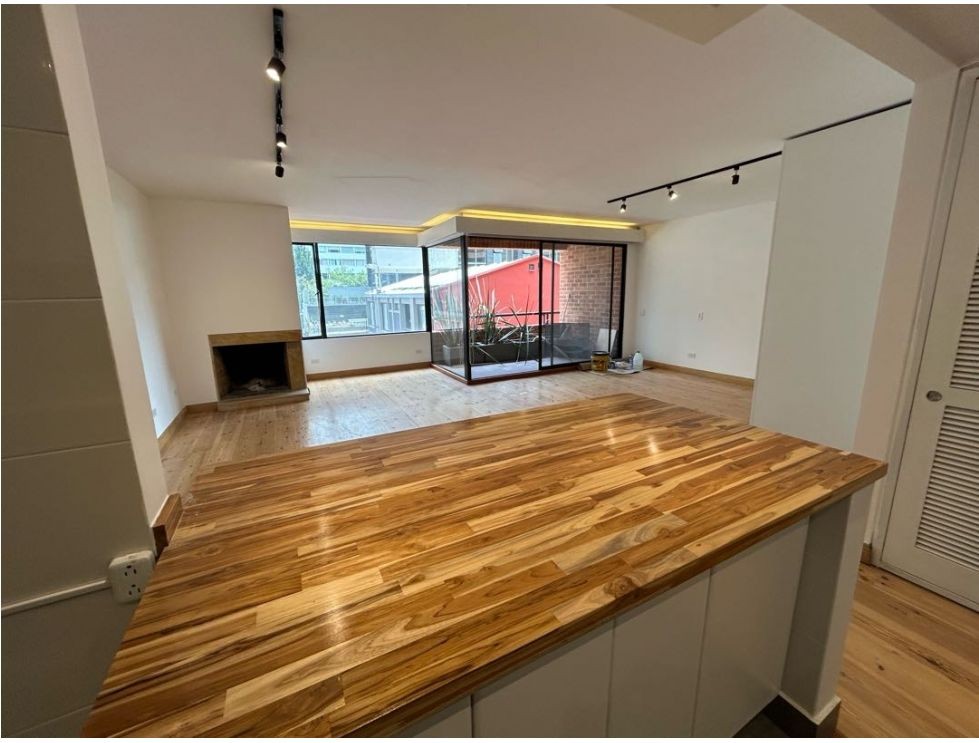 Apartamento en arriendo en Centro Comercial Andino, Bogotá · foto 3 de 17