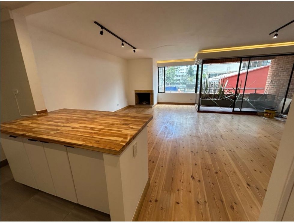 Apartamento en arriendo en Centro Comercial Andino, Bogotá · foto 4 de 17