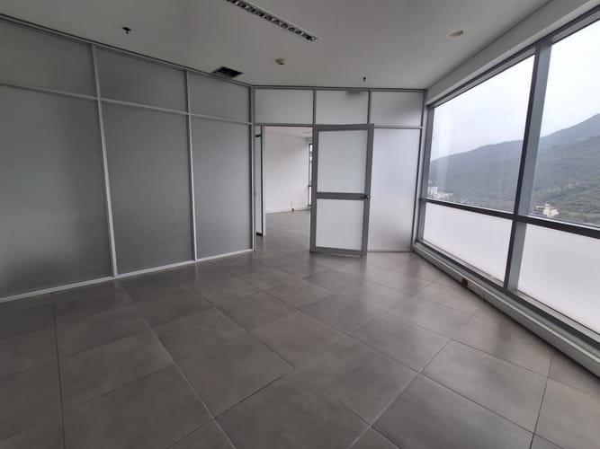 Oficina en venta en Santa Monica, Cali, 58 m² · foto 5 de 6