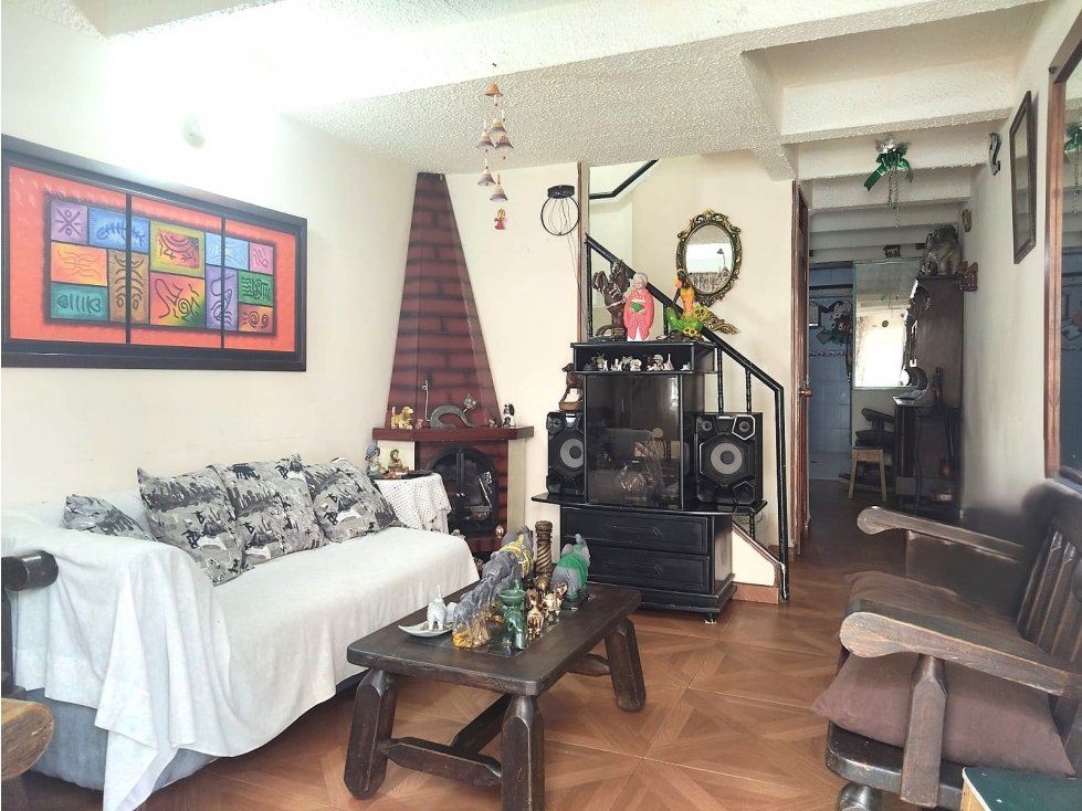 Casa en venta en Tibabuyes, Bogotá · foto 2 de 24
