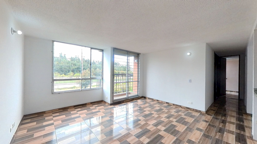 Apartamento de 3 alcobas en venta en Echavarria, Madrid, 66 m² · foto 3 de 24
