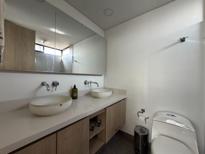 Apartamento de 3 alcobas en venta en Vía Las Palmas, Medellín, 89 m² · foto 12 de 16