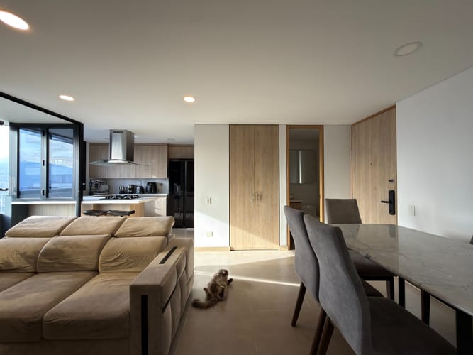 Apartamento de 3 alcobas en venta en Vía Las Palmas, Medellín, 89 m² · foto 6 de 16