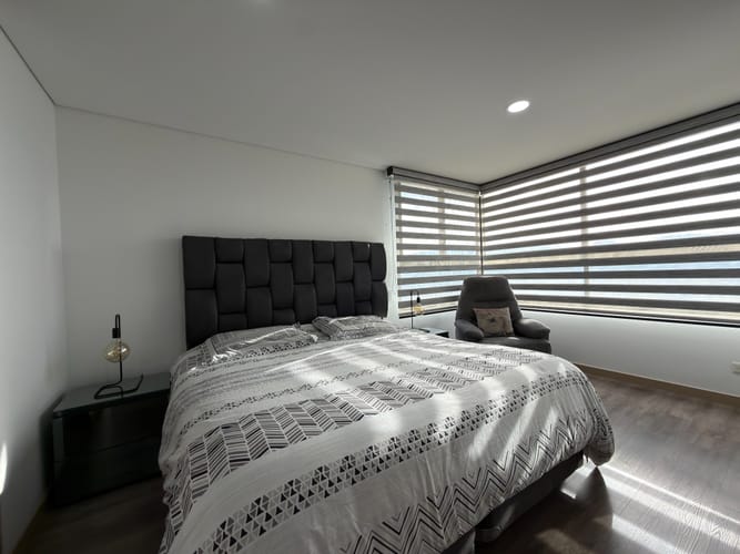 Apartamento de 3 alcobas en venta en Vía Las Palmas, Medellín, 89 m² · foto 9 de 16