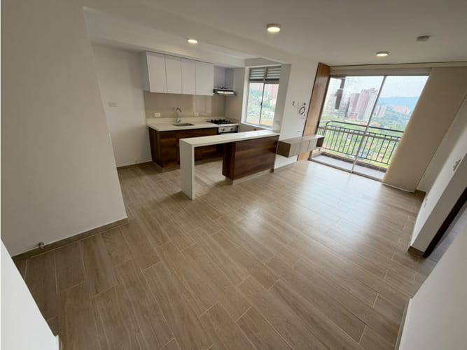 2BR Apartment in Niquia (65 m²) - 3