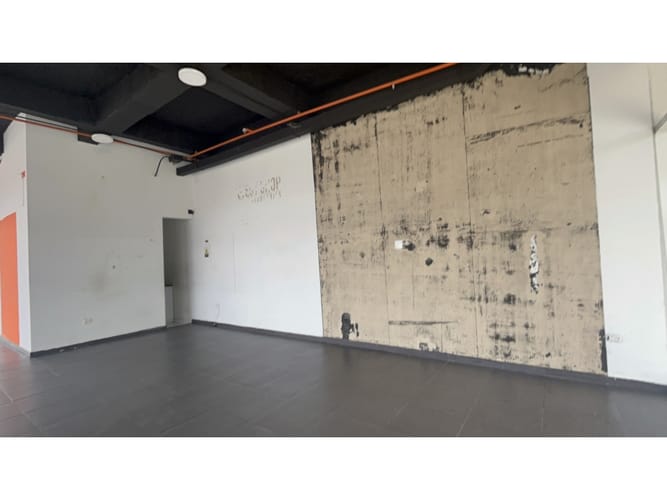 Local en venta en Cataluña, Chía, 97 m² · foto 9 de 18