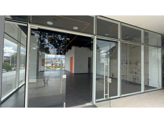 Local en venta en Cataluña, Chía, 97 m² · foto 12 de 18