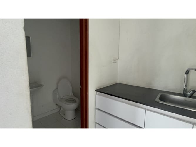 Local en venta en Cataluña, Chía, 97 m² · foto 13 de 18