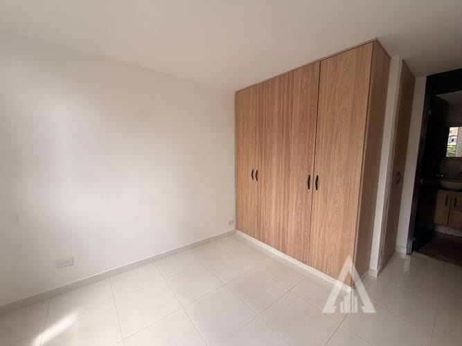 Apartamento de 2 alcobas en arriendo en Enciso, Medellín, 60 m² · foto 6 de 8