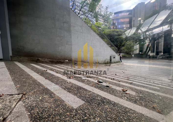 Local en arriendo en Castropol, Medellín, 508 m² · foto 14 de 21