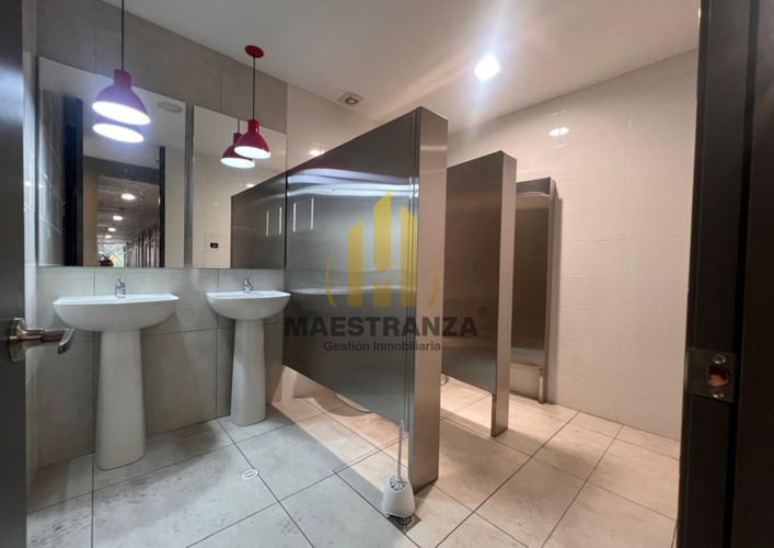 Local en arriendo en Castropol, Medellín, 508 m² · foto 18 de 21