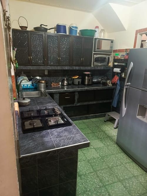 Casa de 6 alcobas en venta en Comuneros, Bucaramanga, 90 m² · foto 4 de 19