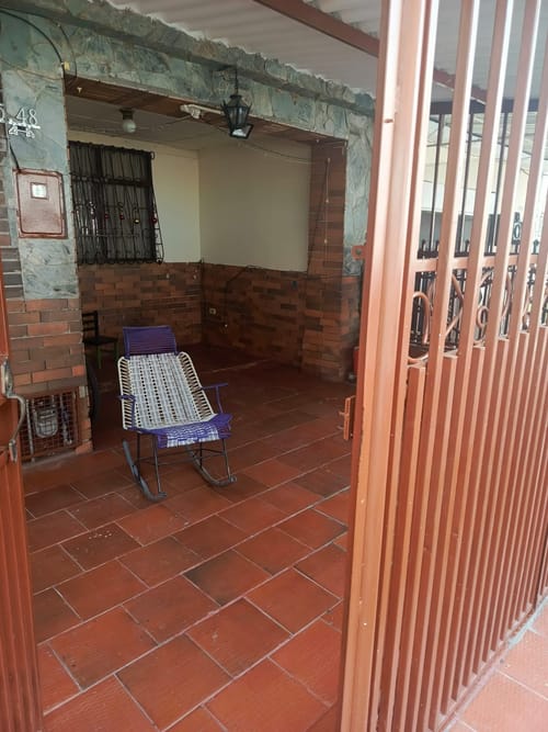 Casa de 6 alcobas en venta en Comuneros, Bucaramanga, 90 m² · foto 19 de 19
