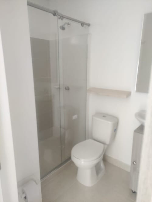 Apartamento de 2 alcobas en venta en Las Palmas, Ricaurte, 58 m² · foto 8 de 23