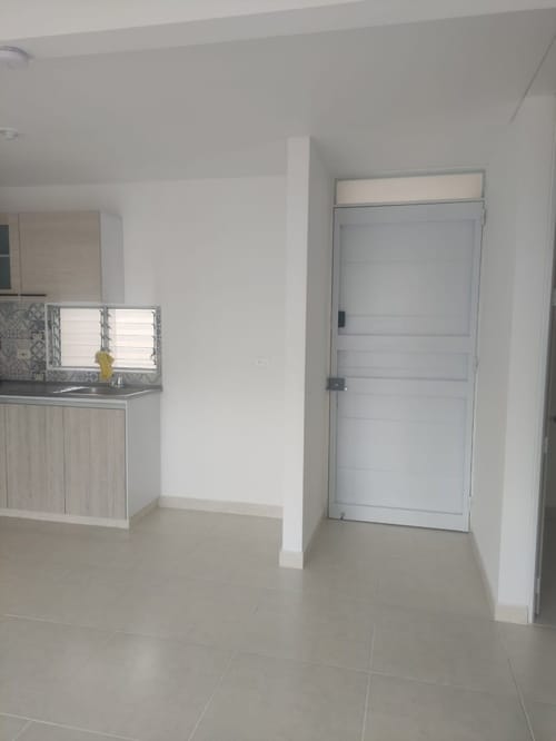 Apartamento de 2 alcobas en venta en Las Palmas, Ricaurte, 58 m² · foto 16 de 23