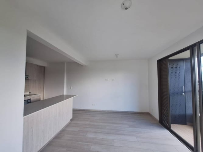 Apartamento de 2 alcobas en arriendo en San Antonio De Pereira, Rionegro, 58 m² · foto 3 de 12