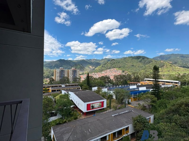Apartamento en arriendo en La Castellana, Medellín · foto 17 de 17