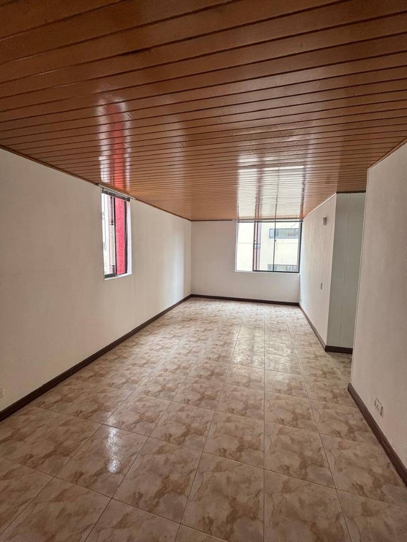 Apartamento en venta en Cedritos, Bogotá · foto 2 de 20
