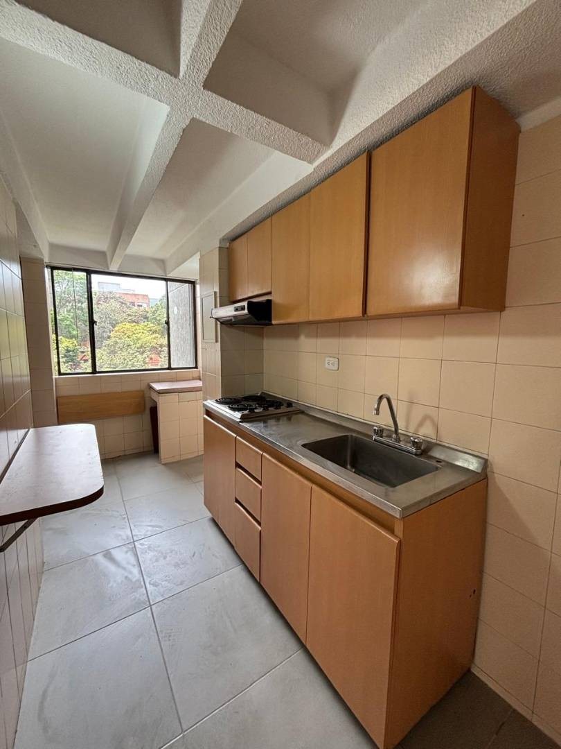 Apartamento en venta en Cedritos, Bogotá · foto 3 de 20