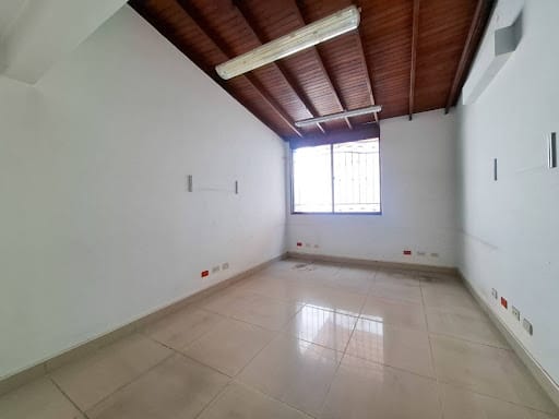 Casa de 4 alcobas en venta en Laureles, Medellín, 225 m² · foto 5 de 21