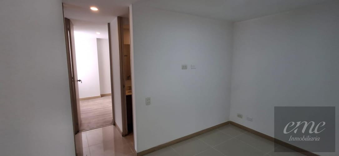 Apartamento de 3 alcobas en arriendo en Villa Santa Teresa, Sabaneta, 87 m² · foto 13 de 24