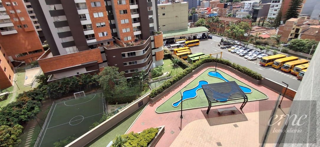Apartamento de 3 alcobas en arriendo en Villa Santa Teresa, Sabaneta, 87 m² · foto 15 de 24