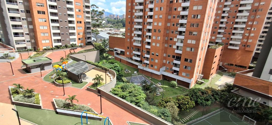 Apartamento de 3 alcobas en arriendo en Villa Santa Teresa, Sabaneta, 87 m² · foto 17 de 24