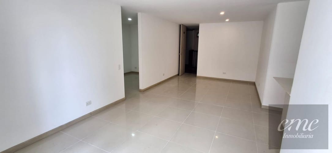 Apartamento de 3 alcobas en arriendo en Villa Santa Teresa, Sabaneta, 87 m² · foto 19 de 24