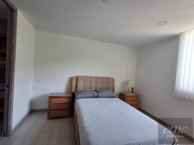 Apartamento de 3 alcobas en arriendo en Villa Santa Teresa, Sabaneta, 98 m² · foto 9 de 18