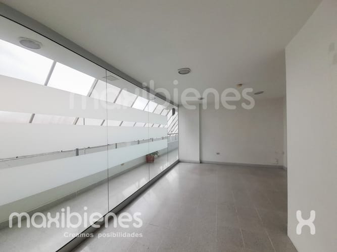 Local en arriendo en Zona Centro, Envigado, 27 m² · foto 2 de 5