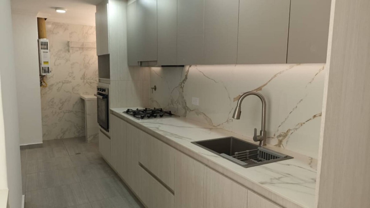 Apartamento en venta en El Poblado, Medellín · foto 9 de 23