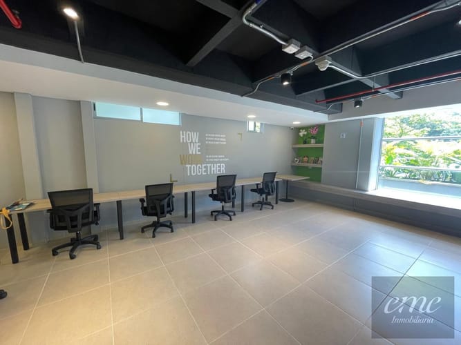 Apartamento de 2 alcobas en venta en Areka, Envigado, 86 m² · foto 2 de 21